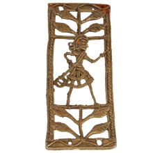 Energizing Home Decor Ideas From Brass Depicting Warrior Female