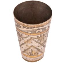 Brass Lassi Glass Leaf In Arch With Golden Bands