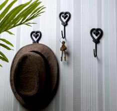 Black Floral And Heart Pattern Iron Hook