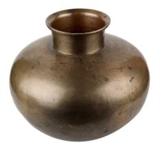 Handmade Antique Brass Water Pot Bulb shape With Slim Stem