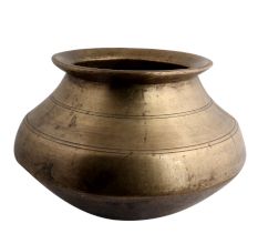 Vintage Designer Pot For Cooking