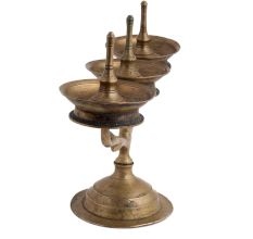 Oil Lampstand With 3 Lamps