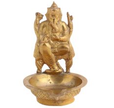 Oil Lamp With Ganesha Plate