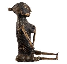 Fine Tribal Sitting Female Figure
