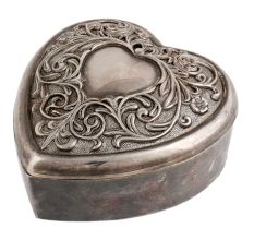 Vintage Heart Shape Box Big