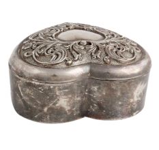 Vintage Heart Shape Box Big
