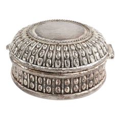 Vintage Round Shape Box In English Art