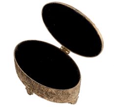 Vintage Oval Shape Box In English Art