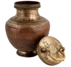 Copper Kamandalu For Your Kitchen Decor And Gifting Needs