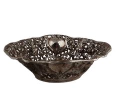 Stainless Steel Ashtray With A Unique Design
