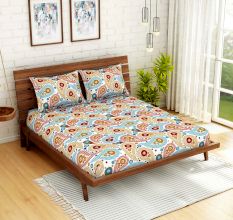 Multicolored Spaces 104 TC Cotton Double Bed Sheet with 2 Pillow Covers
