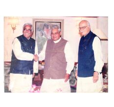 Vintage Photograph Of Rare Friendship Of Vajpayee and Advani