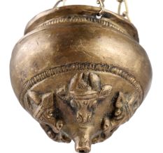 Brass Nandi Pot Dripping Milk to Abhishek Shiva Linga Statue