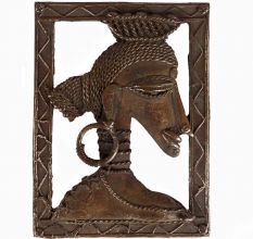 Tribal Lady With Long Earring