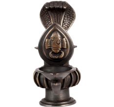 Brass Cobra Head Pot Diya Oil Lamp