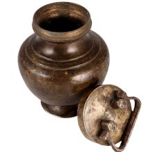 Brass Kamandal Pot In Antique Finish