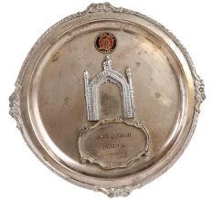 Brass Ruhi Darwaza Carved Tray In Silver Finish