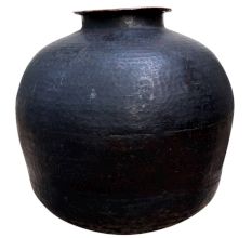 Brass Large-Belly Waterpot with Protruding Lip