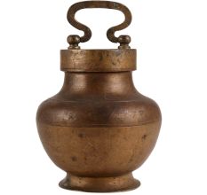 Brass Antique Glden kamandal Pot With Lid
