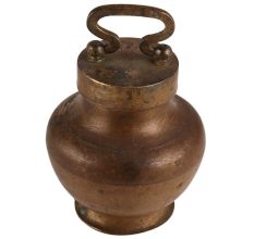 Brass Antique Glden kamandal Pot With Lid
