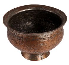 Old Copper Flower Pot With Engraved Leaves Design