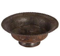 Copper Fruit Bowl With Engraved Leaves Design