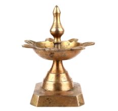 Handmade Golden Brass Oil Lamp 7 Jyot Arti Diya