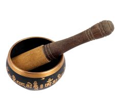 Brass Tibetan Meditation Sound Bowl in Black with Mallet