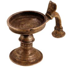 Brass Deepak Oil Lamp With Cobra Head