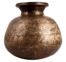 Brass Wide Bottom Water Pot In Antique Finish