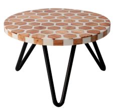 Honeycomb Wood And Resin Cake Stand With Iron Legs