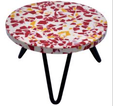 Red Speckled Chips Wood Resin Cake Stand With Iron Legs