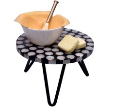 Round Discs Wood And Resin Cake Stand With Iron Legs