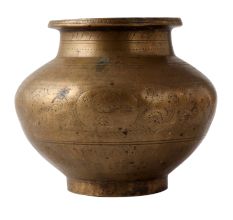 Hand Carved Floral Brass Pot In Antique Finish