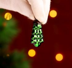 25 Pieces Modern Green Coloured Christmas Ornaments