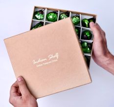 25 Pieces Modern Green Coloured Christmas Ornaments