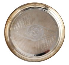 Brass Silver Finish Dinnerware With Floral Design In Centre