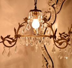 Handcrafted Vintage Design Brass Chandelier With 44 Clear Glass Maple Leaf
