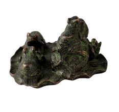Brass Centerpiece Frog Buddy Pair StatueÂ In Dark Finish
