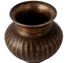 Beautiful Pattern Brass Pot