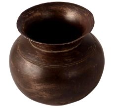 Plain Hand Crafted Brass Pot