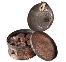 Vintage Copper Paan Daan Dome Lid