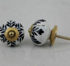Black Leaf Knob