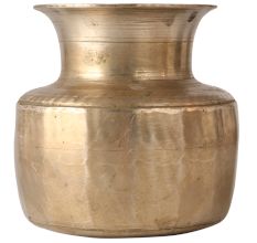 Embossed Lines Carved Kalash Water Pot