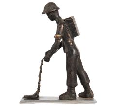English Art Vintage Brass Soldier