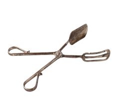 Brass Catcher Or Thongs For Serving