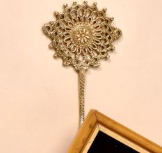 Single BrassÂ Sunflower Wall Hook