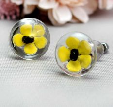 Yellow Flower Engraved Glass Dresser Knobs