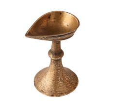 Handmade Brass Oil Lamp for Interior Decoration