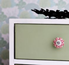 Old Pink Leaf Dresser Knob